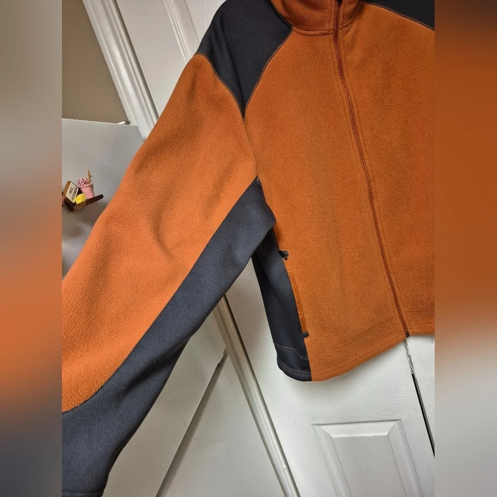 Tek Gear Orange and Black Performance Jacket - Picture 7 of 7